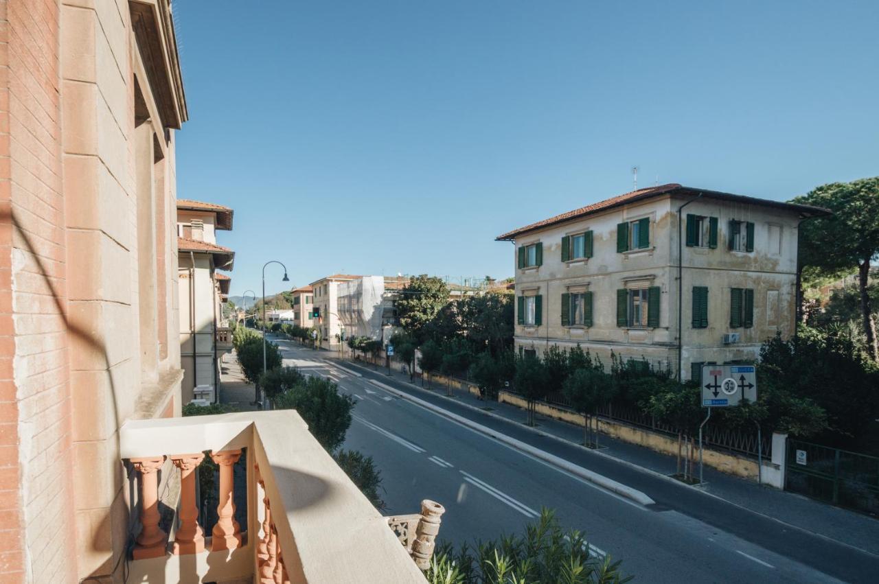 Bonanno Street Tower Free Parking Hotel Pisa Exterior foto